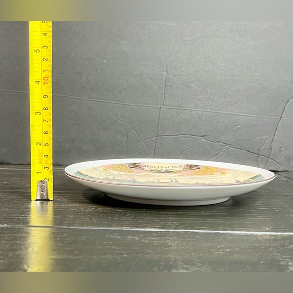 Reutter Porzellan Germany BERLIN et COLN Capitale de Prusse Porcelain Plate 6.25 - Picture 8 of 8
